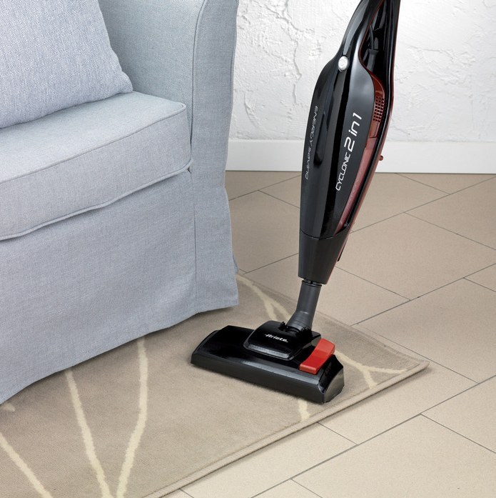 جارو برقی ایستاده آریته مدل AR 2764