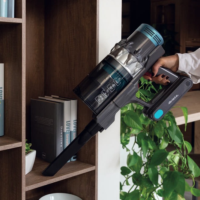 جارو برقی شارژی آریته 2704