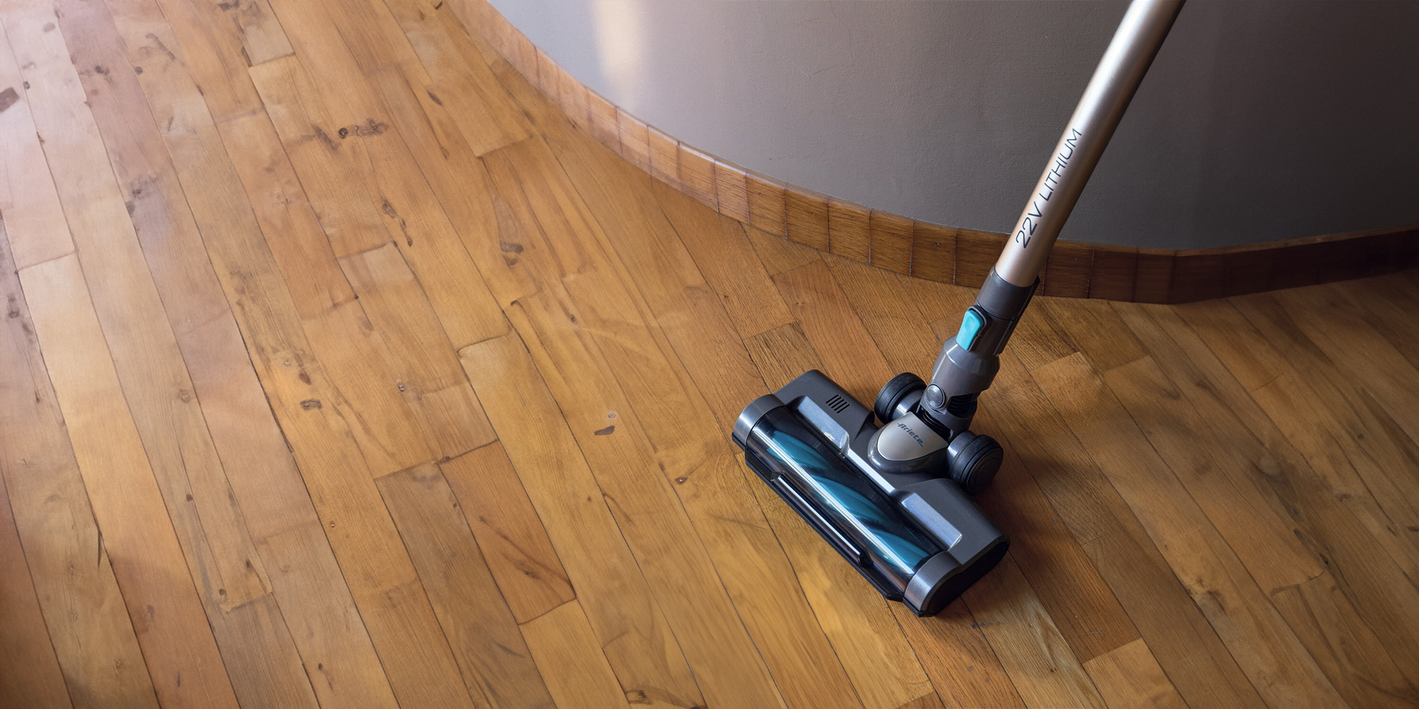 جارو برقی شارژی آریته 2704