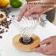 V60 شیشه‌ای با پایه چوبی