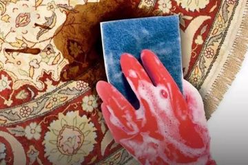 در اینجا ۸ روش کاربردی برای زدودن لکه چای از فرش ارائه شده است.