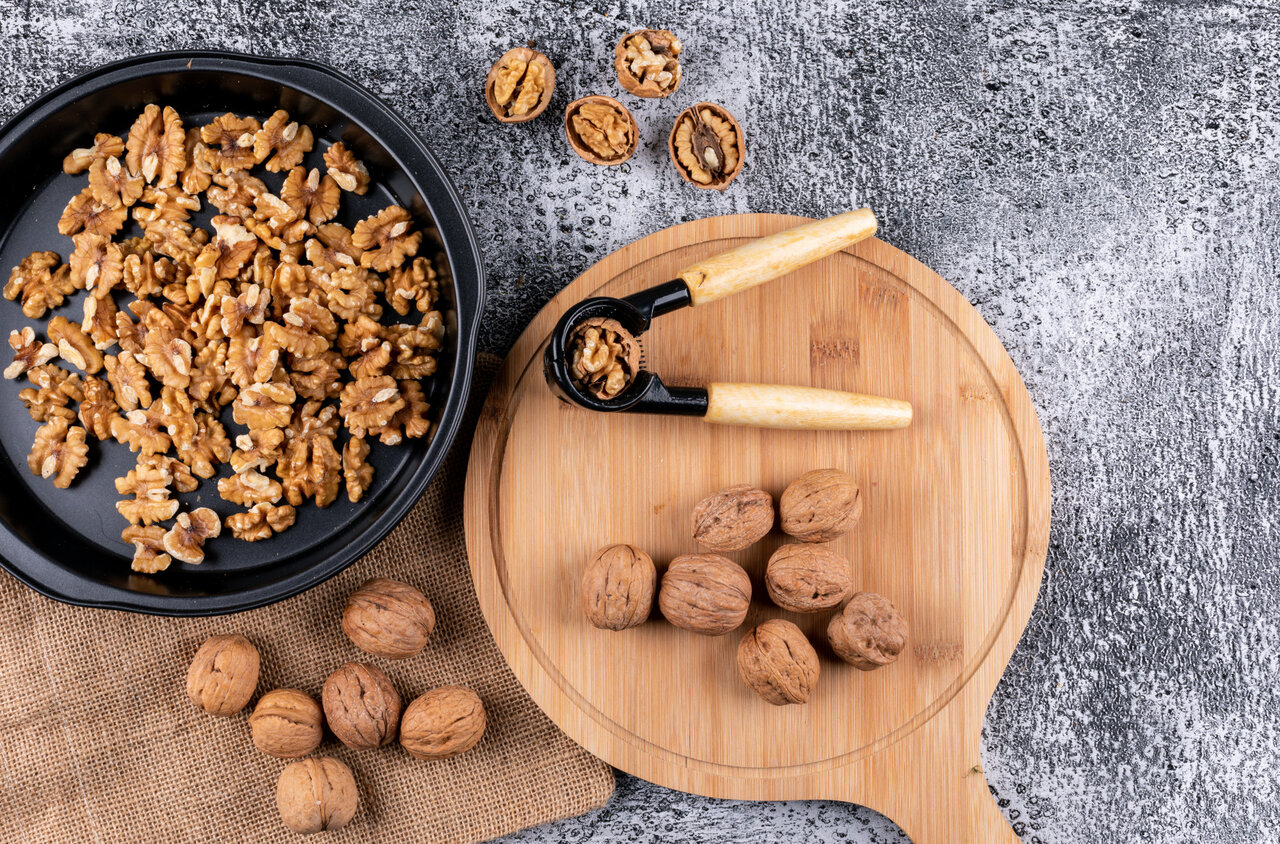 گردو رو بدون روغن‌اندازی خرد کنید! بهترین دستگاه آسیاب گردو که چربی رو آزاد نمی‌کنه